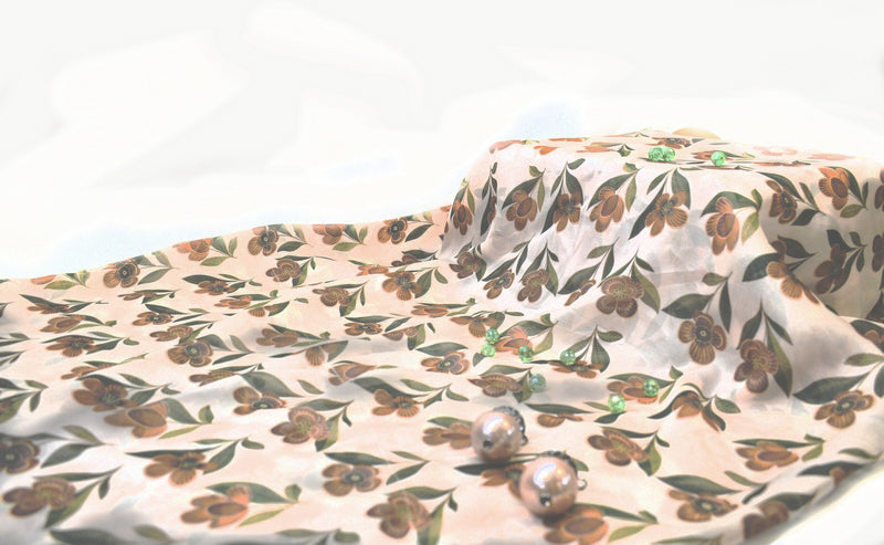 Motif Love Tabby Silk Fabric (Baege, Brown, Green, Tabby Silk)